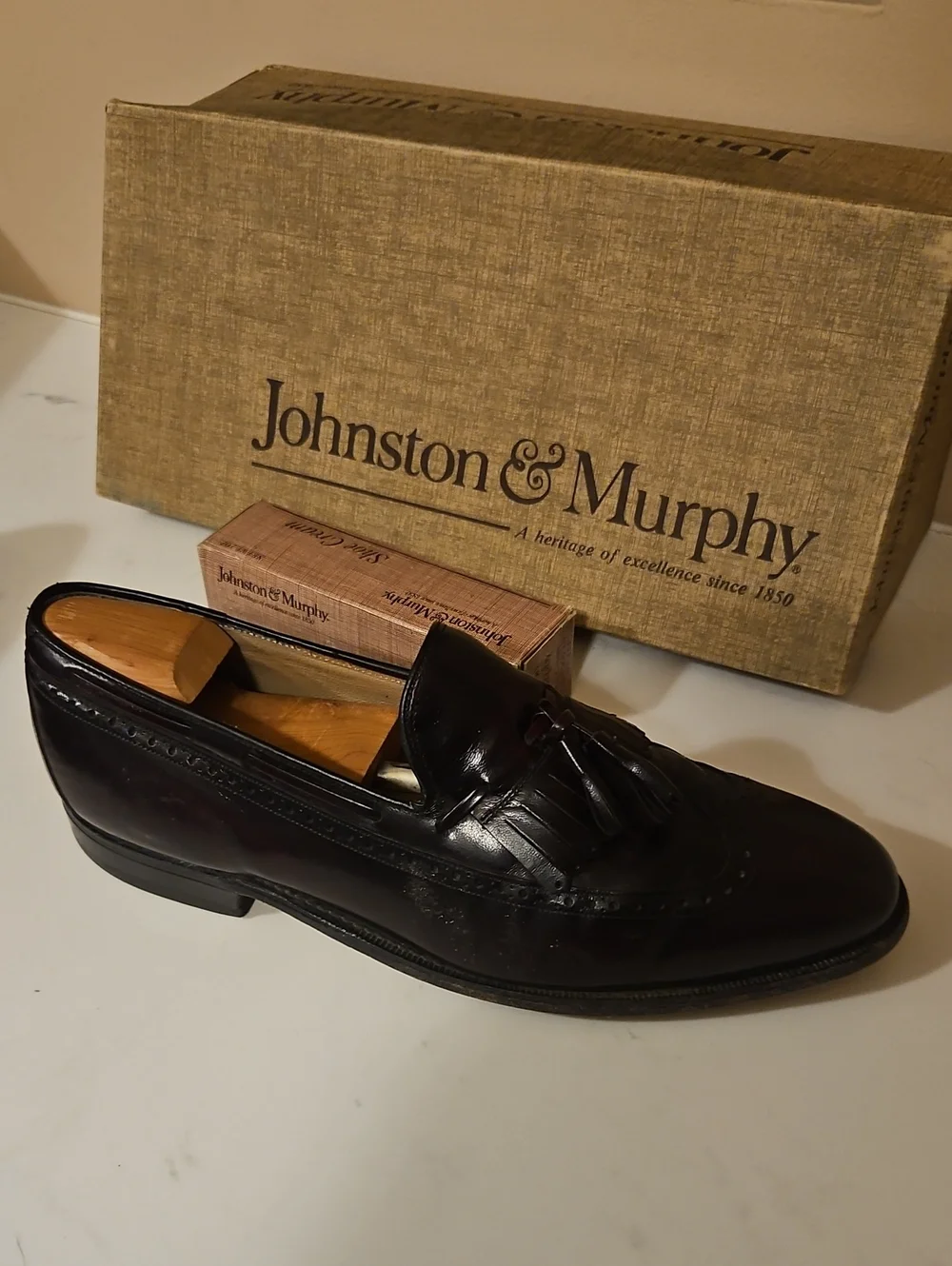 Johnston & Murphy Men’s Tassel Loafers in Dark Brown Leather